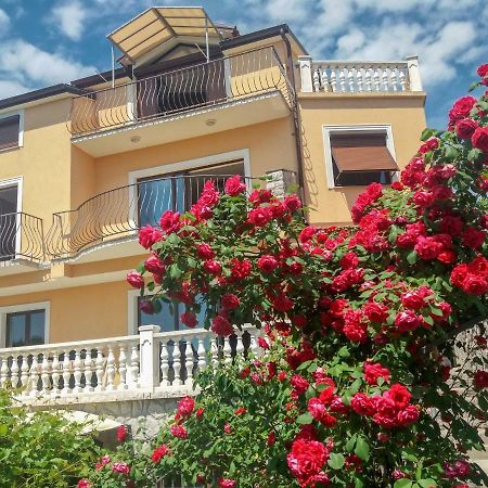 Apartment Anai Рийека Екстериор снимка